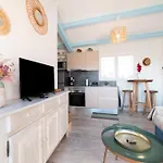 Aphrodite Village Apartman *